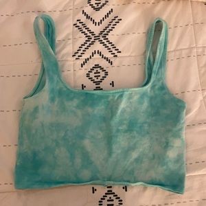 This is a crop top from Billabong.